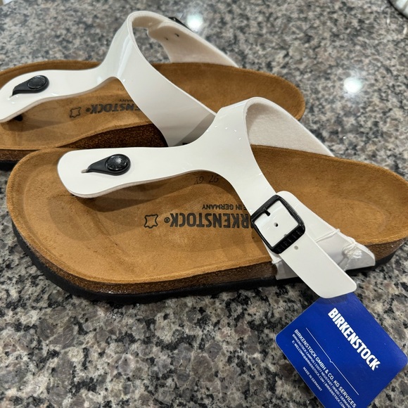 Brand new with tags - Picture 3 of 6